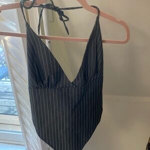 Tiger Mist Going Out Top